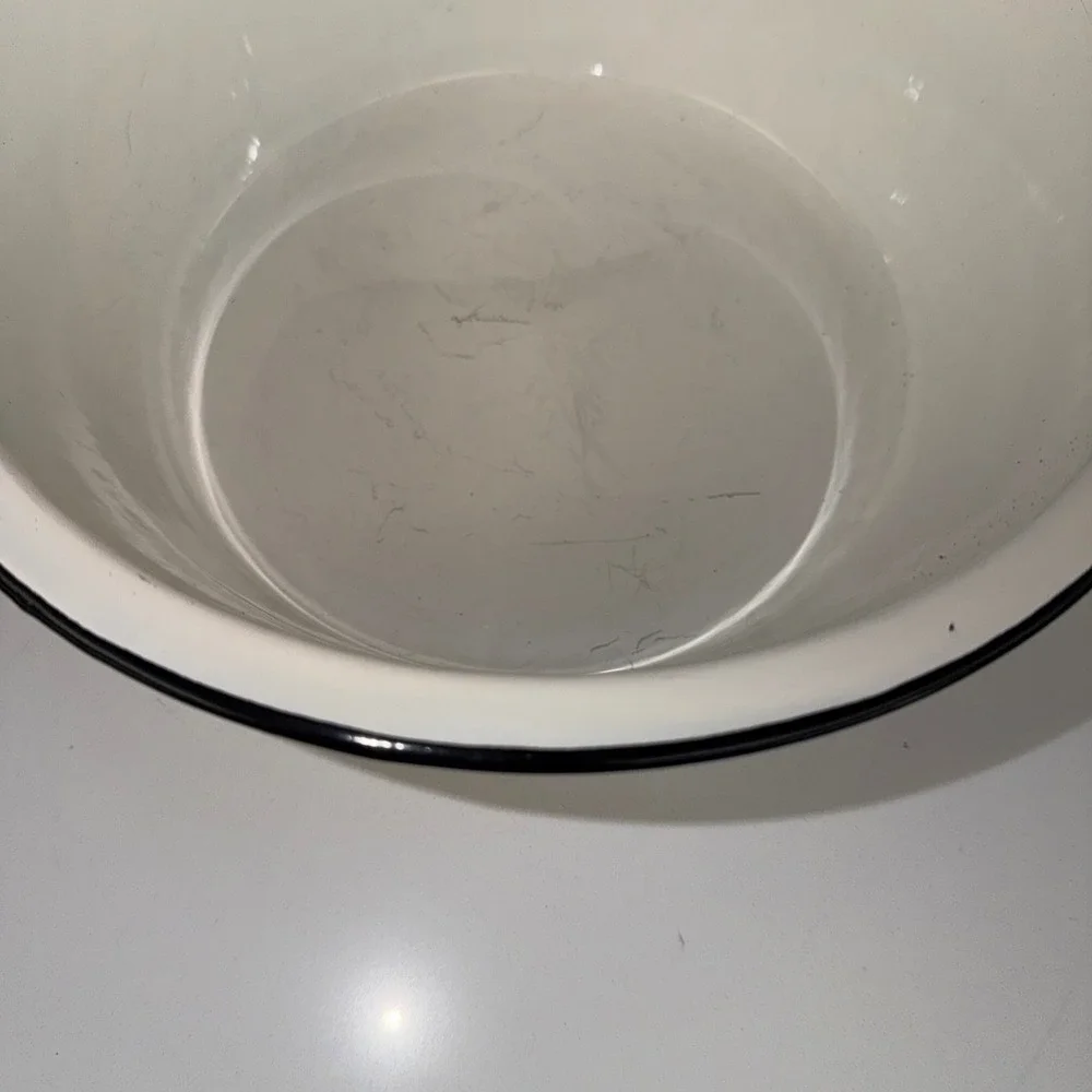 Vintage White Enamelware Mixing Bowl Black Rim Farmhouse Kitchen Decor 10 inch